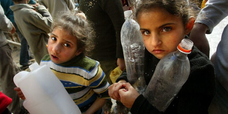 رژیم صهیونیستی آب شرب یک هزار و ۲۰۰ فلسطینی را قطع کرد