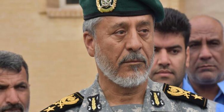 دریادار سیاری: امنیت منطقه را با همکاری کشورهای دوست برقرار میکنیم