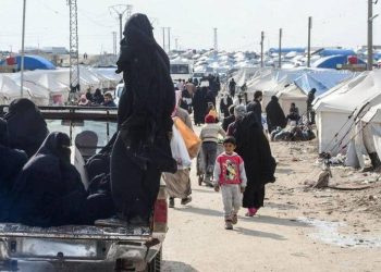 عراق ۱۴۲ خانوار دربند در اردوگاه الهول سوریه را به کشور بازگرداند