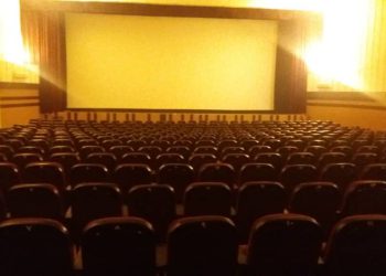 اکران فیلم‌های راه‌یافته به جشنواره فجر در کردستان