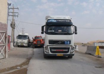 بیش از ۳۸۲ میلیون دلار کالا از مرز سومار به عراق صادر شد