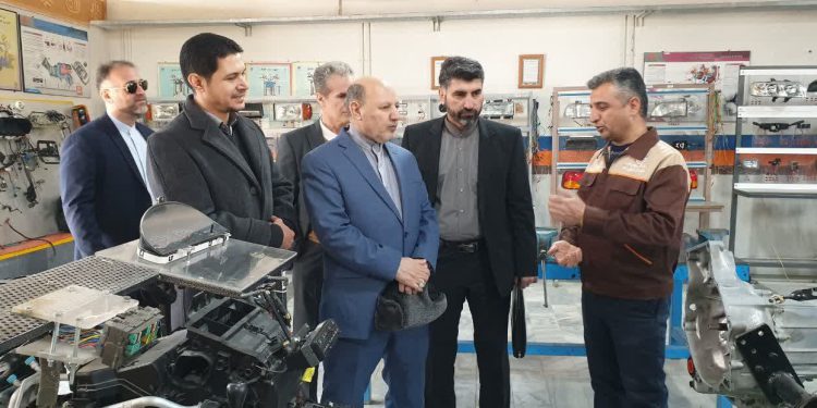 سرکنسول جمهوری اسلامی ایران در اربیل عراق: توسعه همکاریها در حوزه آموزشهای مهارتی بین جمهوری اسلامی ایران و اقلیم کردستان عراق شکل میگیرد