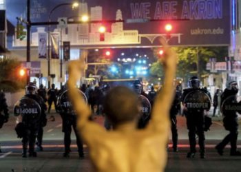 پلیس امریکا همچنان آدم می‌کشد