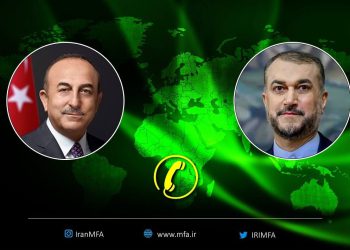 در گفت‌وگوی تلفنی با چاووش اوغلو؛ تاکید امیرعبداللهیان بر آمادگی هلال‌احمر ایران برای کمک به زلزله‌زدگان ترکیه