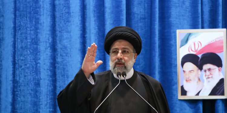 رئیس جمهور ایران: ۲۲ بهمن روز جلوه انسجام ملی و وحدت و یکپارچگی و حضور حماسه فریاد است