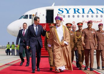 سفر بشار اسد به مسقط و دیدار او با سلطان عمان