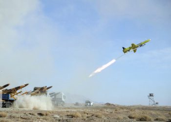 جزئیات بیانیه مشترک تهران و پکن – ۲ / تأکید ایران و چین بر تقویت امور دفاعی و مقابله با تروریسم