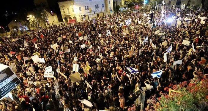 تظاهرات در فلسطین اشغالی/ معترضان به منزل نتانیاهو رسیدند