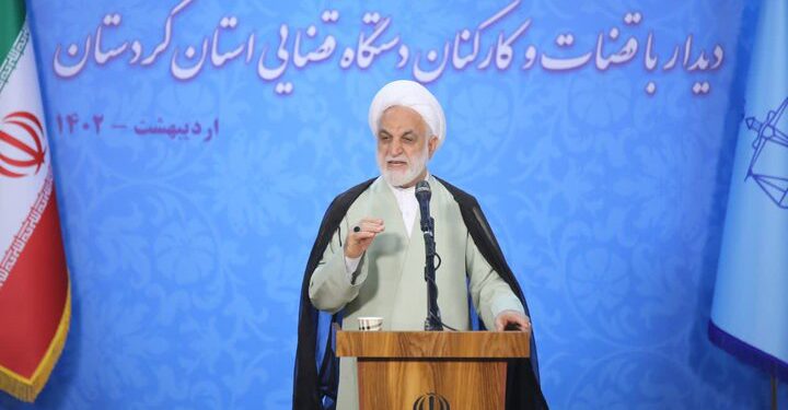 رئیس قوه قضائیه: ظرفیت‌های تولیدی، صنعتی و معدنی کردستان باید احیا شود