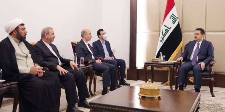 مسائل مربوط به چالشهای کمبود برق و آب؛ محور رایزنی وزیر نیروی ایران با نخست وزیر عراق