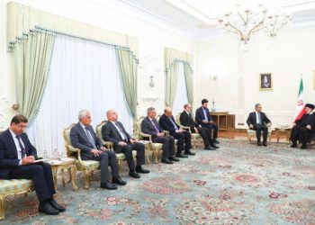 پیگیری پرونده ترور شهیدان سلیمانی و المهندس؛ محور گفت‌وگوی رئیسی و زیدان