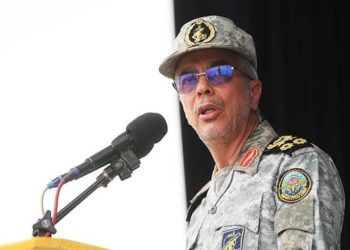 ضرب الاجل رئیس ستاد کل نیروهای مسلح ایران برای عراق