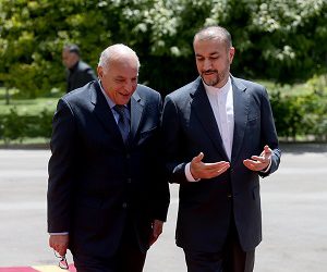 وزیر کشور عراق خبر داد: توافق تهران و بغداد برای ایجاد مقرهای مرزی مشترک برای اربعین