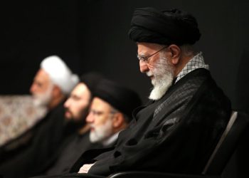 دومین شب عزاداری اباعبدالله الحسین(ع) با حضور رهبر انقلاب برگزار شد