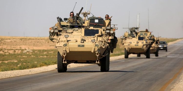 ورود کاروان هایی حامل تجهیزات نظامی آمریکا از عراق به سوریه