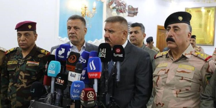 وزیر کشور عراق: ۴۰ هزار نیروی نظامی امنیت زائران اربعین را برعهده دارند