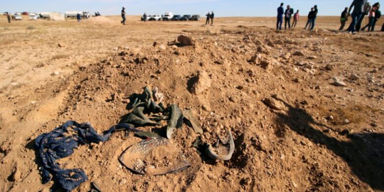 کشف چهار گور دستهجمعی در استان الانبار عراق