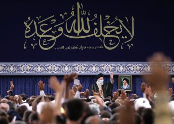 رهبر انقلاب: آمریکا به دنبال بحران‌سازی در ایران است/ در مقابله با دشمن به شدت جدی هستیم