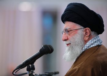 رهبر انقلاب در دیدار نخبگان: جنایت صهیونیست‌ها در غزه ادامه یابد، کسی نمی‌تواند جلوی نیروهای مقاومت را بگیرد