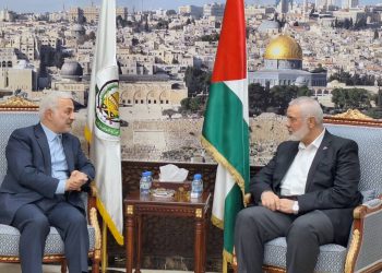 رئیس کمیسیون امنیت در دیدار با اسماعیل هنیه: صبر راهبردی مقاومت ادامه نمی‌یابد/منطقه آبستن حوادث مهمی است