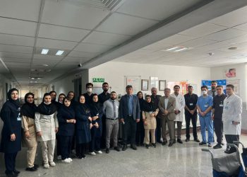 بیمارستان بیستون کرمانشاە پیشگام در تجلیل از روز پرستار؛ تقدیر از ٣٨ مدافع سلامت