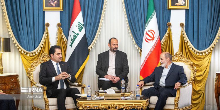 احمدیان در دیدار نایب رئیس اول مجلس عراق: ثبات مرزی ایران و عراق با تبدیل توافقنامه امنیتی به قانون افزایش مییابد