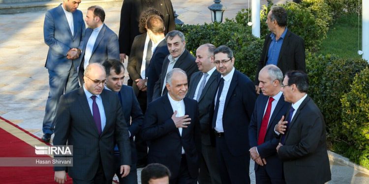 نخست وزیر سوریه وارد تهران شد