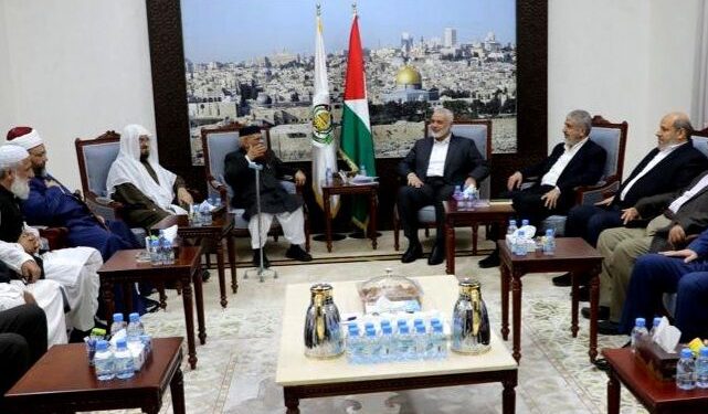 دیدار مفتی اعظم پاکستان با رهبران حماس و دفاع از عملیات طوفان الاقصی