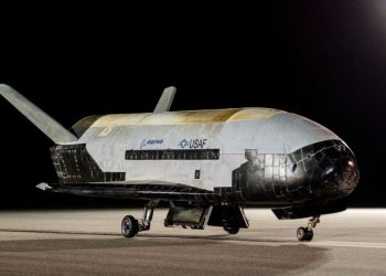 فضاپیمای نظامی آمریکا به فضا پرتاب شد