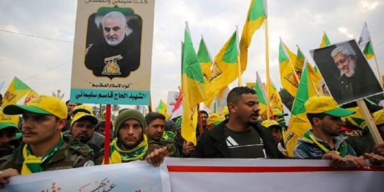 دانش آموزان عراقی یاد شهید سلیمانی را گرامی می‌دارند