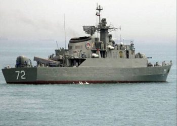 ناوشکن البرز وارد دریای سرخ شد