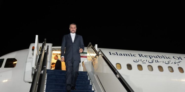 امیرعبداللهیان در صدر یک هیات بلندپایه وارد پایتخت پاکستان شد