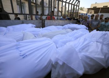 وزارت بهداشت غزه: شمار قربانیان حملات اسرائیل به ۲۳۴۶۹ شهید و ۵۹۶۰۴ زخمی رسید