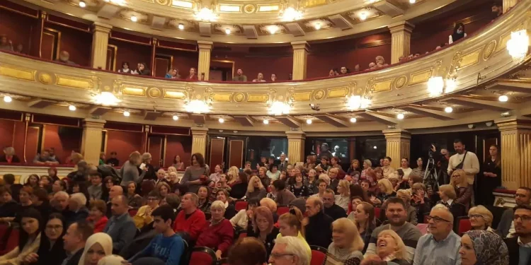 کنسرت موسیقی ایرانی در صربستان به مناسبت سالگرد پیروزی انقلاب اسلامی