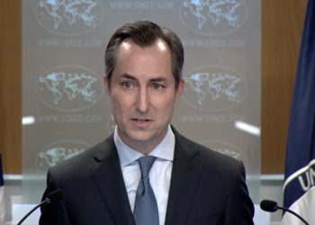 تمدید معافیت تحریمی ایران از سوی آمریکا