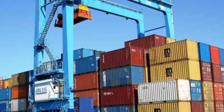 صادرات یک میلیارد و ۷۲۷ میلیون دلاری از مرز مهران به عراق و سایر کشورها