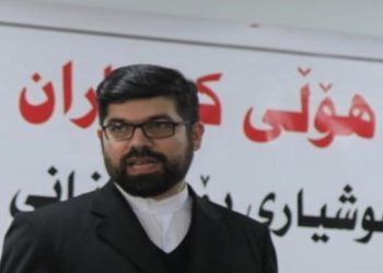 رایزن فرهنگی ایران در سلیمانیە: سفر تیم پزشکی ایران بە حلبچە در راستای تداوم پشتیبانی از مردم اقلیم کردستان و قربانیان شیمیایی است