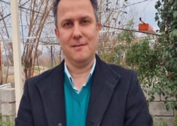 عضو تیم پزشکی ایران در سفر بە اقلیم: در تهران باشد یا حلبچه آماده خدمت به مصدومان شیمیایی هستیم