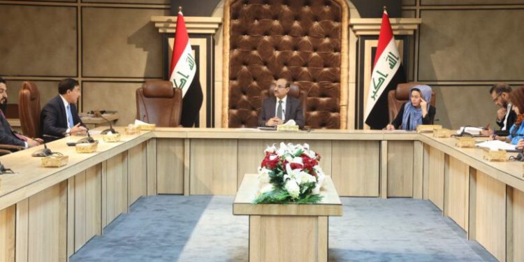 تفاهم بغداد با امریکا بر سر بازنگری در تحریم‌ برخی بانک‌های عراق