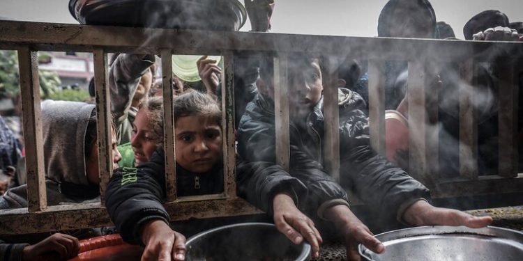 مرگ کودکان غزە بە دلیل گرسنگی تحمیل شده توسط اسرائیل