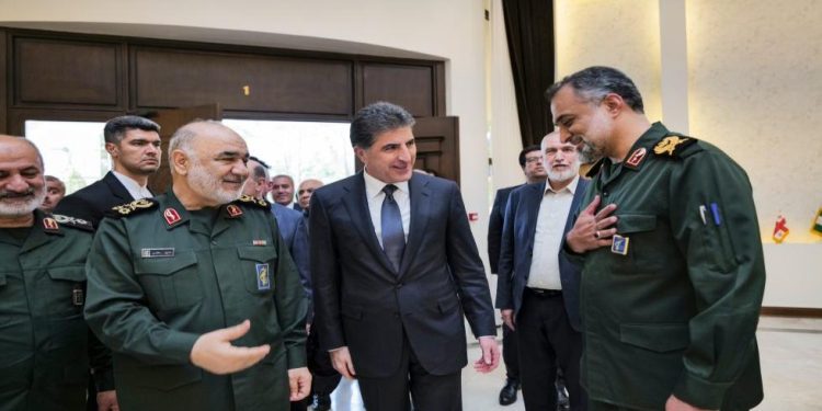 تاکید نچیروان بارزانی و فرمانده سپاه ایران بر تحکیم همکاری برای حفظ امنیت مرزها