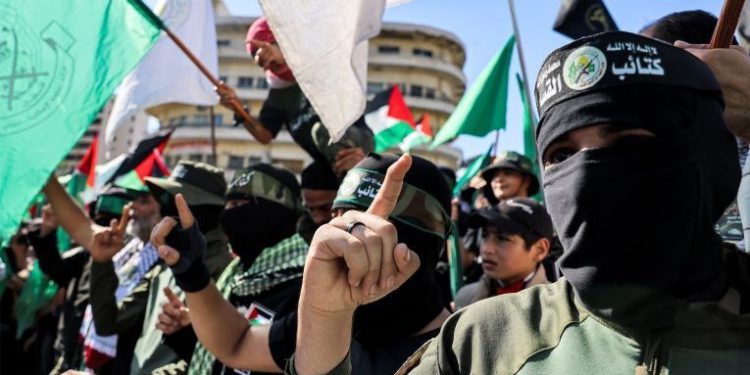 فراخوان حماس برای تشدید مقاومت ضد اشغالگران در کرانه باختری