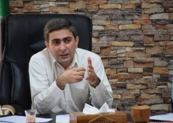 استان کردستان می‌تواند در اجرای طرح‌های گردشگری پیشگام باشد