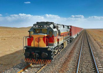 هزینەی حمل کالا از کردستان به سایر نقاط کشور ۵۰ درصد کاهش یافته است