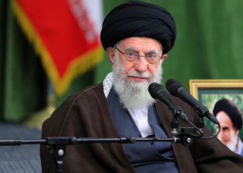 رهبر ایران: خونخواهی هنیه را وظیفه خود می‌دانیم