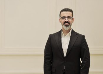 تاکید استاندار جدید کرکوک بر خدمت بە همە طیف های استان بدون هیچ تبعیضی