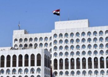 عراق کاردار انگلیس را احضار کرد