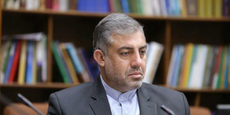 اتاق بازرگانی سنندج نظارت بیشتری بر امکان سواستفاده از کارت های بازرگانی داشته باشد