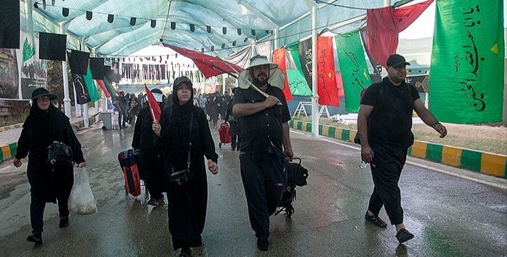 تردد ۹۰۰ هزار نفری زایرین حسینی از مرز خسروی کرمانشاه