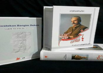 در گفت‌وگو با صابر محمودی شاعر دیوان «ئاواته‌کانم بانگم ده‌که‌ن»؛ دنیای شعر را عاشقانه دوست دارم